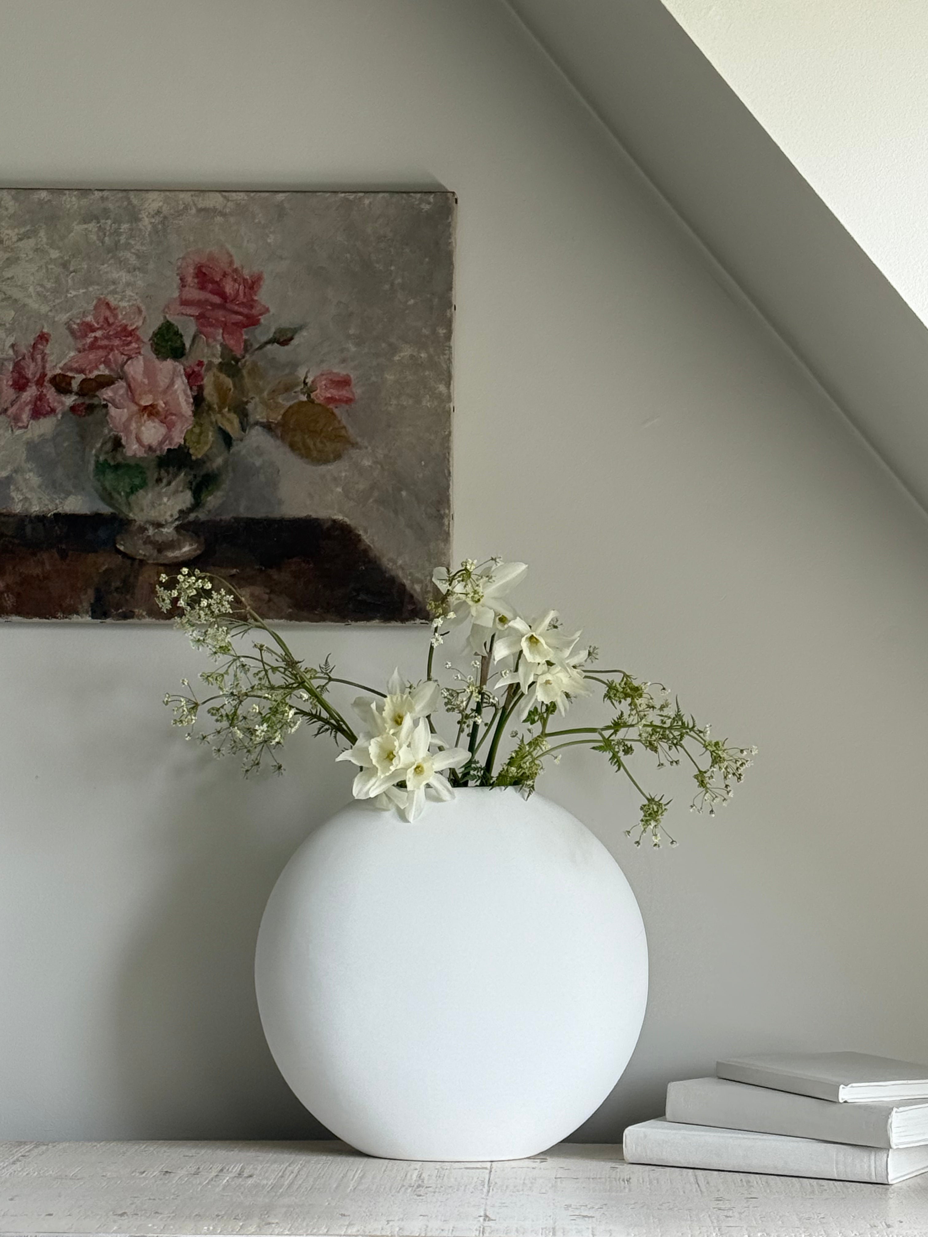30cm Pastille Vase White