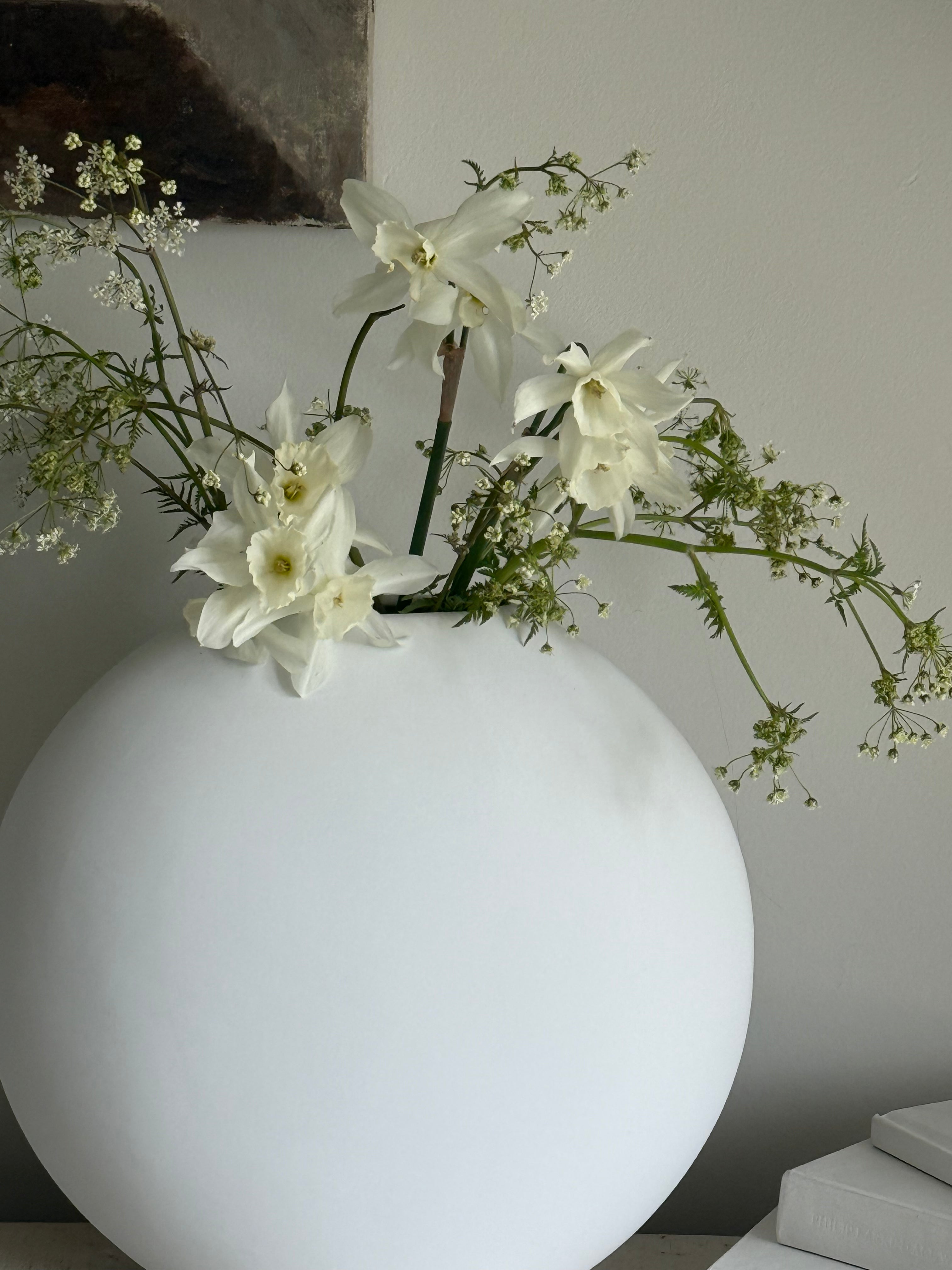 30cm Pastille Vase White